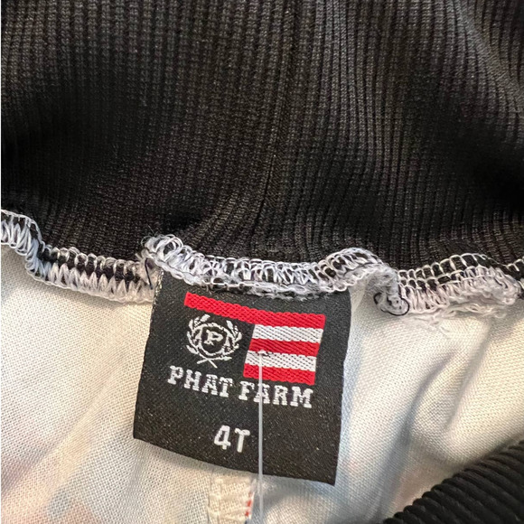New Phat Farm Boys Shorts with Multicolored Graffiti Print Size 4T - Picture 4 of 6